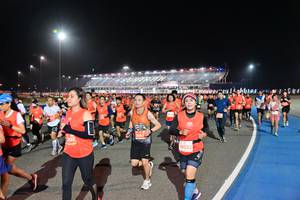 BIB: 202, 29532
                            <button type="button" onclick="openModal(10596275)" class="btn btn-primary btn-sm float-right btn-popup" data-toggle="modal" data-target=".modal-high-quality">
                        <i class="fas fa-shopping-cart"></i> Add to Cart
                    </button>
                                            <button type="button" onclick="isThisMe(10596275, true)" class="btn btn-success btn-sm float-right btn-popup btn-isme hidden" data-toggle="tooltip" data-placement="bottom" title="นี่คือรูปของคุณใช่ไหม คลิกที่นี่เพื่อเอาเข้าอัลบั้ม">
                        <i class="fas fa-plus"></i> Add to album
                    </button>
                    <button type="button" onclick="isThisMe(10596275, false)" class="btn btn-warning btn-sm float-right btn-popup btn-isnotme hidden">
                        <i class="fas fa-ban"></i> Remove from album
                    </button>