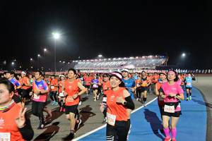 BIB: 24253, 22557, 126
                            <button type="button" onclick="openModal(10599328)" class="btn btn-primary btn-sm float-right btn-popup" data-toggle="modal" data-target=".modal-high-quality">
                        <i class="fas fa-shopping-cart"></i> Add to Cart
                    </button>
                                            <button type="button" onclick="isThisMe(10599328, true)" class="btn btn-success btn-sm float-right btn-popup btn-isme hidden" data-toggle="tooltip" data-placement="bottom" title="นี่คือรูปของคุณใช่ไหม คลิกที่นี่เพื่อเอาเข้าอัลบั้ม">
                        <i class="fas fa-plus"></i> Add to album
                    </button>
                    <button type="button" onclick="isThisMe(10599328, false)" class="btn btn-warning btn-sm float-right btn-popup btn-isnotme hidden">
                        <i class="fas fa-ban"></i> Remove from album
                    </button>