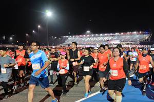BIB: 23152, 70133, 218, 075, 2490
                            <button type="button" onclick="openModal(10603715)" class="btn btn-primary btn-sm float-right btn-popup" data-toggle="modal" data-target=".modal-high-quality">
                        <i class="fas fa-shopping-cart"></i> Add to Cart
                    </button>
                                            <button type="button" onclick="isThisMe(10603715, true)" class="btn btn-success btn-sm float-right btn-popup btn-isme hidden" data-toggle="tooltip" data-placement="bottom" title="นี่คือรูปของคุณใช่ไหม คลิกที่นี่เพื่อเอาเข้าอัลบั้ม">
                        <i class="fas fa-plus"></i> Add to album
                    </button>
                    <button type="button" onclick="isThisMe(10603715, false)" class="btn btn-warning btn-sm float-right btn-popup btn-isnotme hidden">
                        <i class="fas fa-ban"></i> Remove from album
                    </button>