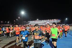 BIB: 70713, 21500, 012
                            <button type="button" onclick="openModal(10601187)" class="btn btn-primary btn-sm float-right btn-popup" data-toggle="modal" data-target=".modal-high-quality">
                        <i class="fas fa-shopping-cart"></i> Add to Cart
                    </button>
                                            <button type="button" onclick="isThisMe(10601187, true)" class="btn btn-success btn-sm float-right btn-popup btn-isme hidden" data-toggle="tooltip" data-placement="bottom" title="นี่คือรูปของคุณใช่ไหม คลิกที่นี่เพื่อเอาเข้าอัลบั้ม">
                        <i class="fas fa-plus"></i> Add to album
                    </button>
                    <button type="button" onclick="isThisMe(10601187, false)" class="btn btn-warning btn-sm float-right btn-popup btn-isnotme hidden">
                        <i class="fas fa-ban"></i> Remove from album
                    </button>