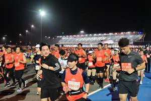 BIB: 21303, 22391, 28018
                            <button type="button" onclick="openModal(10602527)" class="btn btn-primary btn-sm float-right btn-popup" data-toggle="modal" data-target=".modal-high-quality">
                        <i class="fas fa-shopping-cart"></i> Add to Cart
                    </button>
                                            <button type="button" onclick="isThisMe(10602527, true)" class="btn btn-success btn-sm float-right btn-popup btn-isme hidden" data-toggle="tooltip" data-placement="bottom" title="นี่คือรูปของคุณใช่ไหม คลิกที่นี่เพื่อเอาเข้าอัลบั้ม">
                        <i class="fas fa-plus"></i> Add to album
                    </button>
                    <button type="button" onclick="isThisMe(10602527, false)" class="btn btn-warning btn-sm float-right btn-popup btn-isnotme hidden">
                        <i class="fas fa-ban"></i> Remove from album
                    </button>