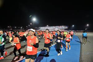 BIB: 29445
                            <button type="button" onclick="openModal(10604628)" class="btn btn-primary btn-sm float-right btn-popup" data-toggle="modal" data-target=".modal-high-quality">
                        <i class="fas fa-shopping-cart"></i> Add to Cart
                    </button>
                                            <button type="button" onclick="isThisMe(10604628, true)" class="btn btn-success btn-sm float-right btn-popup btn-isme hidden" data-toggle="tooltip" data-placement="bottom" title="นี่คือรูปของคุณใช่ไหม คลิกที่นี่เพื่อเอาเข้าอัลบั้ม">
                        <i class="fas fa-plus"></i> Add to album
                    </button>
                    <button type="button" onclick="isThisMe(10604628, false)" class="btn btn-warning btn-sm float-right btn-popup btn-isnotme hidden">
                        <i class="fas fa-ban"></i> Remove from album
                    </button>