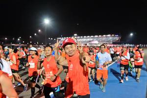 BIB: 22710
                            <button type="button" onclick="openModal(10603802)" class="btn btn-primary btn-sm float-right btn-popup" data-toggle="modal" data-target=".modal-high-quality">
                        <i class="fas fa-shopping-cart"></i> Add to Cart
                    </button>
                                            <button type="button" onclick="isThisMe(10603802, true)" class="btn btn-success btn-sm float-right btn-popup btn-isme hidden" data-toggle="tooltip" data-placement="bottom" title="นี่คือรูปของคุณใช่ไหม คลิกที่นี่เพื่อเอาเข้าอัลบั้ม">
                        <i class="fas fa-plus"></i> Add to album
                    </button>
                    <button type="button" onclick="isThisMe(10603802, false)" class="btn btn-warning btn-sm float-right btn-popup btn-isnotme hidden">
                        <i class="fas fa-ban"></i> Remove from album
                    </button>