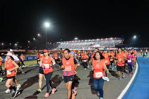 BIB: 4826, 25835, 28883
                            <button type="button" onclick="openModal(10596924)" class="btn btn-primary btn-sm float-right btn-popup" data-toggle="modal" data-target=".modal-high-quality">
                        <i class="fas fa-shopping-cart"></i> Add to Cart
                    </button>
                                            <button type="button" onclick="isThisMe(10596924, true)" class="btn btn-success btn-sm float-right btn-popup btn-isme hidden" data-toggle="tooltip" data-placement="bottom" title="นี่คือรูปของคุณใช่ไหม คลิกที่นี่เพื่อเอาเข้าอัลบั้ม">
                        <i class="fas fa-plus"></i> Add to album
                    </button>
                    <button type="button" onclick="isThisMe(10596924, false)" class="btn btn-warning btn-sm float-right btn-popup btn-isnotme hidden">
                        <i class="fas fa-ban"></i> Remove from album
                    </button>