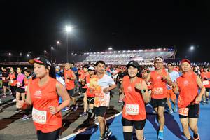 BIB: 20655, 0282, 27316, 80752
                            <button type="button" onclick="openModal(10603780)" class="btn btn-primary btn-sm float-right btn-popup" data-toggle="modal" data-target=".modal-high-quality">
                        <i class="fas fa-shopping-cart"></i> Add to Cart
                    </button>
                                            <button type="button" onclick="isThisMe(10603780, true)" class="btn btn-success btn-sm float-right btn-popup btn-isme hidden" data-toggle="tooltip" data-placement="bottom" title="นี่คือรูปของคุณใช่ไหม คลิกที่นี่เพื่อเอาเข้าอัลบั้ม">
                        <i class="fas fa-plus"></i> Add to album
                    </button>
                    <button type="button" onclick="isThisMe(10603780, false)" class="btn btn-warning btn-sm float-right btn-popup btn-isnotme hidden">
                        <i class="fas fa-ban"></i> Remove from album
                    </button>