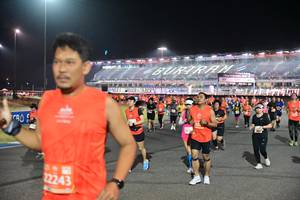 BIB: 22243
                            <button type="button" onclick="openModal(10605239)" class="btn btn-primary btn-sm float-right btn-popup" data-toggle="modal" data-target=".modal-high-quality">
                        <i class="fas fa-shopping-cart"></i> Add to Cart
                    </button>
                                            <button type="button" onclick="isThisMe(10605239, true)" class="btn btn-success btn-sm float-right btn-popup btn-isme hidden" data-toggle="tooltip" data-placement="bottom" title="นี่คือรูปของคุณใช่ไหม คลิกที่นี่เพื่อเอาเข้าอัลบั้ม">
                        <i class="fas fa-plus"></i> Add to album
                    </button>
                    <button type="button" onclick="isThisMe(10605239, false)" class="btn btn-warning btn-sm float-right btn-popup btn-isnotme hidden">
                        <i class="fas fa-ban"></i> Remove from album
                    </button>