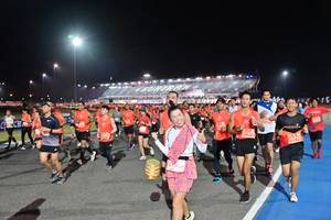 BIB: 2749, 25736, 1505, 
                            <button type="button" onclick="openModal(10596357)" class="btn btn-primary btn-sm float-right btn-popup" data-toggle="modal" data-target=".modal-high-quality">
                        <i class="fas fa-shopping-cart"></i> Add to Cart
                    </button>
                                            <button type="button" onclick="isThisMe(10596357, true)" class="btn btn-success btn-sm float-right btn-popup btn-isme hidden" data-toggle="tooltip" data-placement="bottom" title="นี่คือรูปของคุณใช่ไหม คลิกที่นี่เพื่อเอาเข้าอัลบั้ม">
                        <i class="fas fa-plus"></i> Add to album
                    </button>
                    <button type="button" onclick="isThisMe(10596357, false)" class="btn btn-warning btn-sm float-right btn-popup btn-isnotme hidden">
                        <i class="fas fa-ban"></i> Remove from album
                    </button>