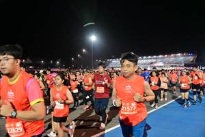 BIB: 332, 21577, 22829
                            <button type="button" onclick="openModal(10600024)" class="btn btn-primary btn-sm float-right btn-popup" data-toggle="modal" data-target=".modal-high-quality">
                        <i class="fas fa-shopping-cart"></i> Add to Cart
                    </button>
                                            <button type="button" onclick="isThisMe(10600024, true)" class="btn btn-success btn-sm float-right btn-popup btn-isme hidden" data-toggle="tooltip" data-placement="bottom" title="นี่คือรูปของคุณใช่ไหม คลิกที่นี่เพื่อเอาเข้าอัลบั้ม">
                        <i class="fas fa-plus"></i> Add to album
                    </button>
                    <button type="button" onclick="isThisMe(10600024, false)" class="btn btn-warning btn-sm float-right btn-popup btn-isnotme hidden">
                        <i class="fas fa-ban"></i> Remove from album
                    </button>