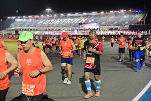 BIB: 2717, 27816, 21254
                            <button type="button" onclick="openModal(10606868)" class="btn btn-primary btn-sm float-right btn-popup" data-toggle="modal" data-target=".modal-high-quality">
                        <i class="fas fa-shopping-cart"></i> Add to Cart
                    </button>
                                            <button type="button" onclick="isThisMe(10606868, true)" class="btn btn-success btn-sm float-right btn-popup btn-isme hidden" data-toggle="tooltip" data-placement="bottom" title="นี่คือรูปของคุณใช่ไหม คลิกที่นี่เพื่อเอาเข้าอัลบั้ม">
                        <i class="fas fa-plus"></i> Add to album
                    </button>
                    <button type="button" onclick="isThisMe(10606868, false)" class="btn btn-warning btn-sm float-right btn-popup btn-isnotme hidden">
                        <i class="fas fa-ban"></i> Remove from album
                    </button>