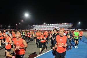 BIB: 22116
                            <button type="button" onclick="openModal(10601146)" class="btn btn-primary btn-sm float-right btn-popup" data-toggle="modal" data-target=".modal-high-quality">
                        <i class="fas fa-shopping-cart"></i> Add to Cart
                    </button>
                                            <button type="button" onclick="isThisMe(10601146, true)" class="btn btn-success btn-sm float-right btn-popup btn-isme hidden" data-toggle="tooltip" data-placement="bottom" title="นี่คือรูปของคุณใช่ไหม คลิกที่นี่เพื่อเอาเข้าอัลบั้ม">
                        <i class="fas fa-plus"></i> Add to album
                    </button>
                    <button type="button" onclick="isThisMe(10601146, false)" class="btn btn-warning btn-sm float-right btn-popup btn-isnotme hidden">
                        <i class="fas fa-ban"></i> Remove from album
                    </button>