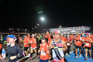 BIB: 624, 28300
                            <button type="button" onclick="openModal(10598863)" class="btn btn-primary btn-sm float-right btn-popup" data-toggle="modal" data-target=".modal-high-quality">
                        <i class="fas fa-shopping-cart"></i> Add to Cart
                    </button>
                                            <button type="button" onclick="isThisMe(10598863, true)" class="btn btn-success btn-sm float-right btn-popup btn-isme hidden" data-toggle="tooltip" data-placement="bottom" title="นี่คือรูปของคุณใช่ไหม คลิกที่นี่เพื่อเอาเข้าอัลบั้ม">
                        <i class="fas fa-plus"></i> Add to album
                    </button>
                    <button type="button" onclick="isThisMe(10598863, false)" class="btn btn-warning btn-sm float-right btn-popup btn-isnotme hidden">
                        <i class="fas fa-ban"></i> Remove from album
                    </button>