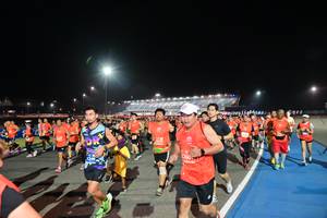BIB: 2260, 240
                            <button type="button" onclick="openModal(10598609)" class="btn btn-primary btn-sm float-right btn-popup" data-toggle="modal" data-target=".modal-high-quality">
                        <i class="fas fa-shopping-cart"></i> Add to Cart
                    </button>
                                            <button type="button" onclick="isThisMe(10598609, true)" class="btn btn-success btn-sm float-right btn-popup btn-isme hidden" data-toggle="tooltip" data-placement="bottom" title="นี่คือรูปของคุณใช่ไหม คลิกที่นี่เพื่อเอาเข้าอัลบั้ม">
                        <i class="fas fa-plus"></i> Add to album
                    </button>
                    <button type="button" onclick="isThisMe(10598609, false)" class="btn btn-warning btn-sm float-right btn-popup btn-isnotme hidden">
                        <i class="fas fa-ban"></i> Remove from album
                    </button>