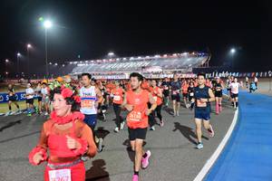 BIB: 20194, 26150
                            <button type="button" onclick="openModal(10592693)" class="btn btn-primary btn-sm float-right btn-popup" data-toggle="modal" data-target=".modal-high-quality">
                        <i class="fas fa-shopping-cart"></i> Add to Cart
                    </button>
                                            <button type="button" onclick="isThisMe(10592693, true)" class="btn btn-success btn-sm float-right btn-popup btn-isme hidden" data-toggle="tooltip" data-placement="bottom" title="นี่คือรูปของคุณใช่ไหม คลิกที่นี่เพื่อเอาเข้าอัลบั้ม">
                        <i class="fas fa-plus"></i> Add to album
                    </button>
                    <button type="button" onclick="isThisMe(10592693, false)" class="btn btn-warning btn-sm float-right btn-popup btn-isnotme hidden">
                        <i class="fas fa-ban"></i> Remove from album
                    </button>