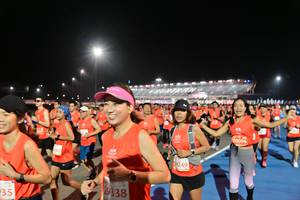 BIB: 70096, 249, 9338
                            <button type="button" onclick="openModal(10599481)" class="btn btn-primary btn-sm float-right btn-popup" data-toggle="modal" data-target=".modal-high-quality">
                        <i class="fas fa-shopping-cart"></i> Add to Cart
                    </button>
                                            <button type="button" onclick="isThisMe(10599481, true)" class="btn btn-success btn-sm float-right btn-popup btn-isme hidden" data-toggle="tooltip" data-placement="bottom" title="นี่คือรูปของคุณใช่ไหม คลิกที่นี่เพื่อเอาเข้าอัลบั้ม">
                        <i class="fas fa-plus"></i> Add to album
                    </button>
                    <button type="button" onclick="isThisMe(10599481, false)" class="btn btn-warning btn-sm float-right btn-popup btn-isnotme hidden">
                        <i class="fas fa-ban"></i> Remove from album
                    </button>