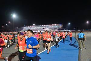 BIB: 0326, 20284
                            <button type="button" onclick="openModal(10599064)" class="btn btn-primary btn-sm float-right btn-popup" data-toggle="modal" data-target=".modal-high-quality">
                        <i class="fas fa-shopping-cart"></i> Add to Cart
                    </button>
                                            <button type="button" onclick="isThisMe(10599064, true)" class="btn btn-success btn-sm float-right btn-popup btn-isme hidden" data-toggle="tooltip" data-placement="bottom" title="นี่คือรูปของคุณใช่ไหม คลิกที่นี่เพื่อเอาเข้าอัลบั้ม">
                        <i class="fas fa-plus"></i> Add to album
                    </button>
                    <button type="button" onclick="isThisMe(10599064, false)" class="btn btn-warning btn-sm float-right btn-popup btn-isnotme hidden">
                        <i class="fas fa-ban"></i> Remove from album
                    </button>