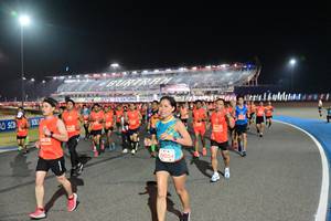 BIB: 20227, 29054
                            <button type="button" onclick="openModal(10590072)" class="btn btn-primary btn-sm float-right btn-popup" data-toggle="modal" data-target=".modal-high-quality">
                        <i class="fas fa-shopping-cart"></i> Add to Cart
                    </button>
                                            <button type="button" onclick="isThisMe(10590072, true)" class="btn btn-success btn-sm float-right btn-popup btn-isme hidden" data-toggle="tooltip" data-placement="bottom" title="นี่คือรูปของคุณใช่ไหม คลิกที่นี่เพื่อเอาเข้าอัลบั้ม">
                        <i class="fas fa-plus"></i> Add to album
                    </button>
                    <button type="button" onclick="isThisMe(10590072, false)" class="btn btn-warning btn-sm float-right btn-popup btn-isnotme hidden">
                        <i class="fas fa-ban"></i> Remove from album
                    </button>