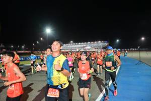 BIB: 27091, 222, 27725
                            <button type="button" onclick="openModal(10596479)" class="btn btn-primary btn-sm float-right btn-popup" data-toggle="modal" data-target=".modal-high-quality">
                        <i class="fas fa-shopping-cart"></i> Add to Cart
                    </button>
                                            <button type="button" onclick="isThisMe(10596479, true)" class="btn btn-success btn-sm float-right btn-popup btn-isme hidden" data-toggle="tooltip" data-placement="bottom" title="นี่คือรูปของคุณใช่ไหม คลิกที่นี่เพื่อเอาเข้าอัลบั้ม">
                        <i class="fas fa-plus"></i> Add to album
                    </button>
                    <button type="button" onclick="isThisMe(10596479, false)" class="btn btn-warning btn-sm float-right btn-popup btn-isnotme hidden">
                        <i class="fas fa-ban"></i> Remove from album
                    </button>