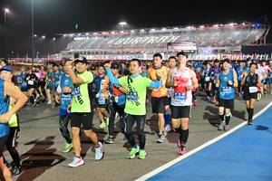 BIB: 40630, 40762, 41940
                            <button type="button" onclick="openModal(10577196)" class="btn btn-primary btn-sm float-right btn-popup" data-toggle="modal" data-target=".modal-high-quality">
                        <i class="fas fa-shopping-cart"></i> Add to Cart
                    </button>
                                            <button type="button" onclick="isThisMe(10577196, true)" class="btn btn-success btn-sm float-right btn-popup btn-isme hidden" data-toggle="tooltip" data-placement="bottom" title="นี่คือรูปของคุณใช่ไหม คลิกที่นี่เพื่อเอาเข้าอัลบั้ม">
                        <i class="fas fa-plus"></i> Add to album
                    </button>
                    <button type="button" onclick="isThisMe(10577196, false)" class="btn btn-warning btn-sm float-right btn-popup btn-isnotme hidden">
                        <i class="fas fa-ban"></i> Remove from album
                    </button>