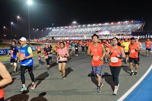 BIB: 27541, 22064, 24299
                            <button type="button" onclick="openModal(10606165)" class="btn btn-primary btn-sm float-right btn-popup" data-toggle="modal" data-target=".modal-high-quality">
                        <i class="fas fa-shopping-cart"></i> Add to Cart
                    </button>
                                            <button type="button" onclick="isThisMe(10606165, true)" class="btn btn-success btn-sm float-right btn-popup btn-isme hidden" data-toggle="tooltip" data-placement="bottom" title="นี่คือรูปของคุณใช่ไหม คลิกที่นี่เพื่อเอาเข้าอัลบั้ม">
                        <i class="fas fa-plus"></i> Add to album
                    </button>
                    <button type="button" onclick="isThisMe(10606165, false)" class="btn btn-warning btn-sm float-right btn-popup btn-isnotme hidden">
                        <i class="fas fa-ban"></i> Remove from album
                    </button>