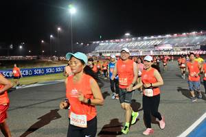 BIB: 10327, 0341, 28675
                            <button type="button" onclick="openModal(10606098)" class="btn btn-primary btn-sm float-right btn-popup" data-toggle="modal" data-target=".modal-high-quality">
                        <i class="fas fa-shopping-cart"></i> Add to Cart
                    </button>
                                            <button type="button" onclick="isThisMe(10606098, true)" class="btn btn-success btn-sm float-right btn-popup btn-isme hidden" data-toggle="tooltip" data-placement="bottom" title="นี่คือรูปของคุณใช่ไหม คลิกที่นี่เพื่อเอาเข้าอัลบั้ม">
                        <i class="fas fa-plus"></i> Add to album
                    </button>
                    <button type="button" onclick="isThisMe(10606098, false)" class="btn btn-warning btn-sm float-right btn-popup btn-isnotme hidden">
                        <i class="fas fa-ban"></i> Remove from album
                    </button>