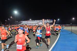 BIB: 278, 573, 3361
                            <button type="button" onclick="openModal(10594800)" class="btn btn-primary btn-sm float-right btn-popup" data-toggle="modal" data-target=".modal-high-quality">
                        <i class="fas fa-shopping-cart"></i> Add to Cart
                    </button>
                                            <button type="button" onclick="isThisMe(10594800, true)" class="btn btn-success btn-sm float-right btn-popup btn-isme hidden" data-toggle="tooltip" data-placement="bottom" title="นี่คือรูปของคุณใช่ไหม คลิกที่นี่เพื่อเอาเข้าอัลบั้ม">
                        <i class="fas fa-plus"></i> Add to album
                    </button>
                    <button type="button" onclick="isThisMe(10594800, false)" class="btn btn-warning btn-sm float-right btn-popup btn-isnotme hidden">
                        <i class="fas fa-ban"></i> Remove from album
                    </button>