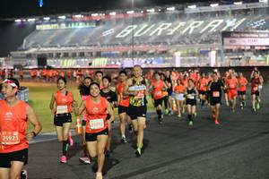 BIB: 28095, 23892, 25923
                            <button type="button" onclick="openModal(10583983)" class="btn btn-primary btn-sm float-right btn-popup" data-toggle="modal" data-target=".modal-high-quality">
                        <i class="fas fa-shopping-cart"></i> Add to Cart
                    </button>
                                            <button type="button" onclick="isThisMe(10583983, true)" class="btn btn-success btn-sm float-right btn-popup btn-isme hidden" data-toggle="tooltip" data-placement="bottom" title="นี่คือรูปของคุณใช่ไหม คลิกที่นี่เพื่อเอาเข้าอัลบั้ม">
                        <i class="fas fa-plus"></i> Add to album
                    </button>
                    <button type="button" onclick="isThisMe(10583983, false)" class="btn btn-warning btn-sm float-right btn-popup btn-isnotme hidden">
                        <i class="fas fa-ban"></i> Remove from album
                    </button>