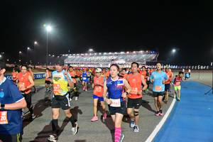 BIB: 567, 0795, 8162
                            <button type="button" onclick="openModal(10593883)" class="btn btn-primary btn-sm float-right btn-popup" data-toggle="modal" data-target=".modal-high-quality">
                        <i class="fas fa-shopping-cart"></i> Add to Cart
                    </button>
                                            <button type="button" onclick="isThisMe(10593883, true)" class="btn btn-success btn-sm float-right btn-popup btn-isme hidden" data-toggle="tooltip" data-placement="bottom" title="นี่คือรูปของคุณใช่ไหม คลิกที่นี่เพื่อเอาเข้าอัลบั้ม">
                        <i class="fas fa-plus"></i> Add to album
                    </button>
                    <button type="button" onclick="isThisMe(10593883, false)" class="btn btn-warning btn-sm float-right btn-popup btn-isnotme hidden">
                        <i class="fas fa-ban"></i> Remove from album
                    </button>