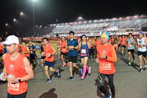 BIB: 125, 26589, 20879
                            <button type="button" onclick="openModal(10592215)" class="btn btn-primary btn-sm float-right btn-popup" data-toggle="modal" data-target=".modal-high-quality">
                        <i class="fas fa-shopping-cart"></i> Add to Cart
                    </button>
                                            <button type="button" onclick="isThisMe(10592215, true)" class="btn btn-success btn-sm float-right btn-popup btn-isme hidden" data-toggle="tooltip" data-placement="bottom" title="นี่คือรูปของคุณใช่ไหม คลิกที่นี่เพื่อเอาเข้าอัลบั้ม">
                        <i class="fas fa-plus"></i> Add to album
                    </button>
                    <button type="button" onclick="isThisMe(10592215, false)" class="btn btn-warning btn-sm float-right btn-popup btn-isnotme hidden">
                        <i class="fas fa-ban"></i> Remove from album
                    </button>