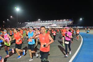 BIB: 212832
                            <button type="button" onclick="openModal(10592453)" class="btn btn-primary btn-sm float-right btn-popup" data-toggle="modal" data-target=".modal-high-quality">
                        <i class="fas fa-shopping-cart"></i> Add to Cart
                    </button>
                                            <button type="button" onclick="isThisMe(10592453, true)" class="btn btn-success btn-sm float-right btn-popup btn-isme hidden" data-toggle="tooltip" data-placement="bottom" title="นี่คือรูปของคุณใช่ไหม คลิกที่นี่เพื่อเอาเข้าอัลบั้ม">
                        <i class="fas fa-plus"></i> Add to album
                    </button>
                    <button type="button" onclick="isThisMe(10592453, false)" class="btn btn-warning btn-sm float-right btn-popup btn-isnotme hidden">
                        <i class="fas fa-ban"></i> Remove from album
                    </button>