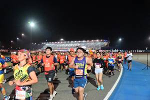BIB: 7698, 27539, 8898
                            <button type="button" onclick="openModal(10594339)" class="btn btn-primary btn-sm float-right btn-popup" data-toggle="modal" data-target=".modal-high-quality">
                        <i class="fas fa-shopping-cart"></i> Add to Cart
                    </button>
                                            <button type="button" onclick="isThisMe(10594339, true)" class="btn btn-success btn-sm float-right btn-popup btn-isme hidden" data-toggle="tooltip" data-placement="bottom" title="นี่คือรูปของคุณใช่ไหม คลิกที่นี่เพื่อเอาเข้าอัลบั้ม">
                        <i class="fas fa-plus"></i> Add to album
                    </button>
                    <button type="button" onclick="isThisMe(10594339, false)" class="btn btn-warning btn-sm float-right btn-popup btn-isnotme hidden">
                        <i class="fas fa-ban"></i> Remove from album
                    </button>