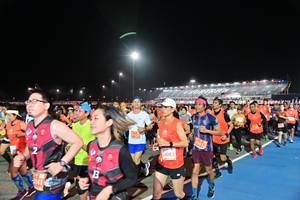 BIB: 5932, 24083, 2141
                            <button type="button" onclick="openModal(10598776)" class="btn btn-primary btn-sm float-right btn-popup" data-toggle="modal" data-target=".modal-high-quality">
                        <i class="fas fa-shopping-cart"></i> Add to Cart
                    </button>
                                            <button type="button" onclick="isThisMe(10598776, true)" class="btn btn-success btn-sm float-right btn-popup btn-isme hidden" data-toggle="tooltip" data-placement="bottom" title="นี่คือรูปของคุณใช่ไหม คลิกที่นี่เพื่อเอาเข้าอัลบั้ม">
                        <i class="fas fa-plus"></i> Add to album
                    </button>
                    <button type="button" onclick="isThisMe(10598776, false)" class="btn btn-warning btn-sm float-right btn-popup btn-isnotme hidden">
                        <i class="fas fa-ban"></i> Remove from album
                    </button>