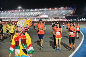 BIB: 128038, 28354, 29267
                            <button type="button" onclick="openModal(10606969)" class="btn btn-primary btn-sm float-right btn-popup" data-toggle="modal" data-target=".modal-high-quality">
                        <i class="fas fa-shopping-cart"></i> Add to Cart
                    </button>
                                            <button type="button" onclick="isThisMe(10606969, true)" class="btn btn-success btn-sm float-right btn-popup btn-isme hidden" data-toggle="tooltip" data-placement="bottom" title="นี่คือรูปของคุณใช่ไหม คลิกที่นี่เพื่อเอาเข้าอัลบั้ม">
                        <i class="fas fa-plus"></i> Add to album
                    </button>
                    <button type="button" onclick="isThisMe(10606969, false)" class="btn btn-warning btn-sm float-right btn-popup btn-isnotme hidden">
                        <i class="fas fa-ban"></i> Remove from album
                    </button>