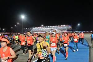 BIB: 077, 28875, 2009
                            <button type="button" onclick="openModal(10601543)" class="btn btn-primary btn-sm float-right btn-popup" data-toggle="modal" data-target=".modal-high-quality">
                        <i class="fas fa-shopping-cart"></i> Add to Cart
                    </button>
                                            <button type="button" onclick="isThisMe(10601543, true)" class="btn btn-success btn-sm float-right btn-popup btn-isme hidden" data-toggle="tooltip" data-placement="bottom" title="นี่คือรูปของคุณใช่ไหม คลิกที่นี่เพื่อเอาเข้าอัลบั้ม">
                        <i class="fas fa-plus"></i> Add to album
                    </button>
                    <button type="button" onclick="isThisMe(10601543, false)" class="btn btn-warning btn-sm float-right btn-popup btn-isnotme hidden">
                        <i class="fas fa-ban"></i> Remove from album
                    </button>