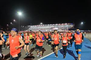 BIB: 27119, 80633, 2278, 0637
                            <button type="button" onclick="openModal(10604355)" class="btn btn-primary btn-sm float-right btn-popup" data-toggle="modal" data-target=".modal-high-quality">
                        <i class="fas fa-shopping-cart"></i> Add to Cart
                    </button>
                                            <button type="button" onclick="isThisMe(10604355, true)" class="btn btn-success btn-sm float-right btn-popup btn-isme hidden" data-toggle="tooltip" data-placement="bottom" title="นี่คือรูปของคุณใช่ไหม คลิกที่นี่เพื่อเอาเข้าอัลบั้ม">
                        <i class="fas fa-plus"></i> Add to album
                    </button>
                    <button type="button" onclick="isThisMe(10604355, false)" class="btn btn-warning btn-sm float-right btn-popup btn-isnotme hidden">
                        <i class="fas fa-ban"></i> Remove from album
                    </button>