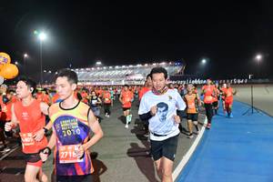 BIB: 230, 2020, 5405, 2718
                            <button type="button" onclick="openModal(10594416)" class="btn btn-primary btn-sm float-right btn-popup" data-toggle="modal" data-target=".modal-high-quality">
                        <i class="fas fa-shopping-cart"></i> Add to Cart
                    </button>
                                            <button type="button" onclick="isThisMe(10594416, true)" class="btn btn-success btn-sm float-right btn-popup btn-isme hidden" data-toggle="tooltip" data-placement="bottom" title="นี่คือรูปของคุณใช่ไหม คลิกที่นี่เพื่อเอาเข้าอัลบั้ม">
                        <i class="fas fa-plus"></i> Add to album
                    </button>
                    <button type="button" onclick="isThisMe(10594416, false)" class="btn btn-warning btn-sm float-right btn-popup btn-isnotme hidden">
                        <i class="fas fa-ban"></i> Remove from album
                    </button>