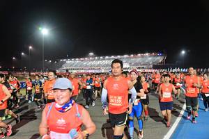 BIB: 21915, 2849, 20159
                            <button type="button" onclick="openModal(10597211)" class="btn btn-primary btn-sm float-right btn-popup" data-toggle="modal" data-target=".modal-high-quality">
                        <i class="fas fa-shopping-cart"></i> Add to Cart
                    </button>
                                            <button type="button" onclick="isThisMe(10597211, true)" class="btn btn-success btn-sm float-right btn-popup btn-isme hidden" data-toggle="tooltip" data-placement="bottom" title="นี่คือรูปของคุณใช่ไหม คลิกที่นี่เพื่อเอาเข้าอัลบั้ม">
                        <i class="fas fa-plus"></i> Add to album
                    </button>
                    <button type="button" onclick="isThisMe(10597211, false)" class="btn btn-warning btn-sm float-right btn-popup btn-isnotme hidden">
                        <i class="fas fa-ban"></i> Remove from album
                    </button>