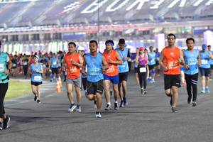 BIB: 22020, 10244
                            <button type="button" onclick="openModal(10910441)" class="btn btn-primary btn-sm float-right btn-popup" data-toggle="modal" data-target=".modal-high-quality">
                        <i class="fas fa-shopping-cart"></i> Add to Cart
                    </button>
                                            <button type="button" onclick="isThisMe(10910441, true)" class="btn btn-success btn-sm float-right btn-popup btn-isme hidden" data-toggle="tooltip" data-placement="bottom" title="นี่คือรูปของคุณใช่ไหม คลิกที่นี่เพื่อเอาเข้าอัลบั้ม">
                        <i class="fas fa-plus"></i> Add to album
                    </button>
                    <button type="button" onclick="isThisMe(10910441, false)" class="btn btn-warning btn-sm float-right btn-popup btn-isnotme hidden">
                        <i class="fas fa-ban"></i> Remove from album
                    </button>