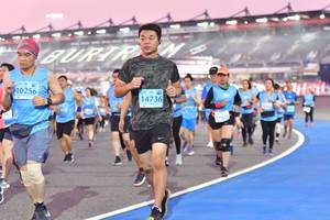 BIB: 10256, 14736, 1742
                            <button type="button" onclick="openModal(10929724)" class="btn btn-primary btn-sm float-right btn-popup" data-toggle="modal" data-target=".modal-high-quality">
                        <i class="fas fa-shopping-cart"></i> Add to Cart
                    </button>
                                            <button type="button" onclick="isThisMe(10929724, true)" class="btn btn-success btn-sm float-right btn-popup btn-isme hidden" data-toggle="tooltip" data-placement="bottom" title="นี่คือรูปของคุณใช่ไหม คลิกที่นี่เพื่อเอาเข้าอัลบั้ม">
                        <i class="fas fa-plus"></i> Add to album
                    </button>
                    <button type="button" onclick="isThisMe(10929724, false)" class="btn btn-warning btn-sm float-right btn-popup btn-isnotme hidden">
                        <i class="fas fa-ban"></i> Remove from album
                    </button>