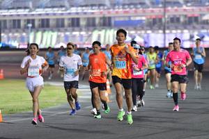 BIB: 15137, 5030, 0380, 27187
                            <button type="button" onclick="openModal(10907945)" class="btn btn-primary btn-sm float-right btn-popup" data-toggle="modal" data-target=".modal-high-quality">
                        <i class="fas fa-shopping-cart"></i> Add to Cart
                    </button>
                                            <button type="button" onclick="isThisMe(10907945, true)" class="btn btn-success btn-sm float-right btn-popup btn-isme hidden" data-toggle="tooltip" data-placement="bottom" title="นี่คือรูปของคุณใช่ไหม คลิกที่นี่เพื่อเอาเข้าอัลบั้ม">
                        <i class="fas fa-plus"></i> Add to album
                    </button>
                    <button type="button" onclick="isThisMe(10907945, false)" class="btn btn-warning btn-sm float-right btn-popup btn-isnotme hidden">
                        <i class="fas fa-ban"></i> Remove from album
                    </button>