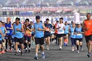 BIB: 1503, 840, 0456
                            <button type="button" onclick="openModal(10909812)" class="btn btn-primary btn-sm float-right btn-popup" data-toggle="modal" data-target=".modal-high-quality">
                        <i class="fas fa-shopping-cart"></i> Add to Cart
                    </button>
                                            <button type="button" onclick="isThisMe(10909812, true)" class="btn btn-success btn-sm float-right btn-popup btn-isme hidden" data-toggle="tooltip" data-placement="bottom" title="นี่คือรูปของคุณใช่ไหม คลิกที่นี่เพื่อเอาเข้าอัลบั้ม">
                        <i class="fas fa-plus"></i> Add to album
                    </button>
                    <button type="button" onclick="isThisMe(10909812, false)" class="btn btn-warning btn-sm float-right btn-popup btn-isnotme hidden">
                        <i class="fas fa-ban"></i> Remove from album
                    </button>