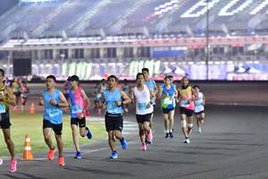 BIB: 14086, 14370, 14095
                            <button type="button" onclick="openModal(10903647)" class="btn btn-primary btn-sm float-right btn-popup" data-toggle="modal" data-target=".modal-high-quality">
                        <i class="fas fa-shopping-cart"></i> Add to Cart
                    </button>
                                            <button type="button" onclick="isThisMe(10903647, true)" class="btn btn-success btn-sm float-right btn-popup btn-isme hidden" data-toggle="tooltip" data-placement="bottom" title="นี่คือรูปของคุณใช่ไหม คลิกที่นี่เพื่อเอาเข้าอัลบั้ม">
                        <i class="fas fa-plus"></i> Add to album
                    </button>
                    <button type="button" onclick="isThisMe(10903647, false)" class="btn btn-warning btn-sm float-right btn-popup btn-isnotme hidden">
                        <i class="fas fa-ban"></i> Remove from album
                    </button>