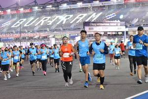 BIB: 114971, 14183
                            <button type="button" onclick="openModal(10913966)" class="btn btn-primary btn-sm float-right btn-popup" data-toggle="modal" data-target=".modal-high-quality">
                        <i class="fas fa-shopping-cart"></i> Add to Cart
                    </button>
                                            <button type="button" onclick="isThisMe(10913966, true)" class="btn btn-success btn-sm float-right btn-popup btn-isme hidden" data-toggle="tooltip" data-placement="bottom" title="นี่คือรูปของคุณใช่ไหม คลิกที่นี่เพื่อเอาเข้าอัลบั้ม">
                        <i class="fas fa-plus"></i> Add to album
                    </button>
                    <button type="button" onclick="isThisMe(10913966, false)" class="btn btn-warning btn-sm float-right btn-popup btn-isnotme hidden">
                        <i class="fas fa-ban"></i> Remove from album
                    </button>