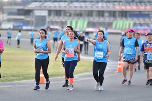 BIB: 10370, 2161, 16836, 1003
                            <button type="button" onclick="openModal(10939744)" class="btn btn-primary btn-sm float-right btn-popup" data-toggle="modal" data-target=".modal-high-quality">
                        <i class="fas fa-shopping-cart"></i> Add to Cart
                    </button>
                                            <button type="button" onclick="isThisMe(10939744, true)" class="btn btn-success btn-sm float-right btn-popup btn-isme hidden" data-toggle="tooltip" data-placement="bottom" title="นี่คือรูปของคุณใช่ไหม คลิกที่นี่เพื่อเอาเข้าอัลบั้ม">
                        <i class="fas fa-plus"></i> Add to album
                    </button>
                    <button type="button" onclick="isThisMe(10939744, false)" class="btn btn-warning btn-sm float-right btn-popup btn-isnotme hidden">
                        <i class="fas fa-ban"></i> Remove from album
                    </button>