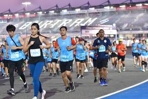 BIB: 12092, 4049, 10549
                            <button type="button" onclick="openModal(10917206)" class="btn btn-primary btn-sm float-right btn-popup" data-toggle="modal" data-target=".modal-high-quality">
                        <i class="fas fa-shopping-cart"></i> Add to Cart
                    </button>
                                            <button type="button" onclick="isThisMe(10917206, true)" class="btn btn-success btn-sm float-right btn-popup btn-isme hidden" data-toggle="tooltip" data-placement="bottom" title="นี่คือรูปของคุณใช่ไหม คลิกที่นี่เพื่อเอาเข้าอัลบั้ม">
                        <i class="fas fa-plus"></i> Add to album
                    </button>
                    <button type="button" onclick="isThisMe(10917206, false)" class="btn btn-warning btn-sm float-right btn-popup btn-isnotme hidden">
                        <i class="fas fa-ban"></i> Remove from album
                    </button>