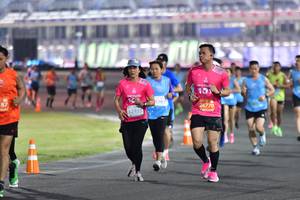 BIB: 1703, 26770, 12455
                            <button type="button" onclick="openModal(10908136)" class="btn btn-primary btn-sm float-right btn-popup" data-toggle="modal" data-target=".modal-high-quality">
                        <i class="fas fa-shopping-cart"></i> Add to Cart
                    </button>
                                            <button type="button" onclick="isThisMe(10908136, true)" class="btn btn-success btn-sm float-right btn-popup btn-isme hidden" data-toggle="tooltip" data-placement="bottom" title="นี่คือรูปของคุณใช่ไหม คลิกที่นี่เพื่อเอาเข้าอัลบั้ม">
                        <i class="fas fa-plus"></i> Add to album
                    </button>
                    <button type="button" onclick="isThisMe(10908136, false)" class="btn btn-warning btn-sm float-right btn-popup btn-isnotme hidden">
                        <i class="fas fa-ban"></i> Remove from album
                    </button>