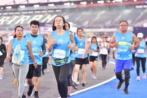 BIB: 1006, 0868, 17924
                            <button type="button" onclick="openModal(10934775)" class="btn btn-primary btn-sm float-right btn-popup" data-toggle="modal" data-target=".modal-high-quality">
                        <i class="fas fa-shopping-cart"></i> Add to Cart
                    </button>
                                            <button type="button" onclick="isThisMe(10934775, true)" class="btn btn-success btn-sm float-right btn-popup btn-isme hidden" data-toggle="tooltip" data-placement="bottom" title="นี่คือรูปของคุณใช่ไหม คลิกที่นี่เพื่อเอาเข้าอัลบั้ม">
                        <i class="fas fa-plus"></i> Add to album
                    </button>
                    <button type="button" onclick="isThisMe(10934775, false)" class="btn btn-warning btn-sm float-right btn-popup btn-isnotme hidden">
                        <i class="fas fa-ban"></i> Remove from album
                    </button>