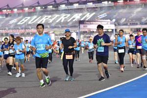 BIB: 83273, 15000, 0142
                            <button type="button" onclick="openModal(10923129)" class="btn btn-primary btn-sm float-right btn-popup" data-toggle="modal" data-target=".modal-high-quality">
                        <i class="fas fa-shopping-cart"></i> Add to Cart
                    </button>
                                            <button type="button" onclick="isThisMe(10923129, true)" class="btn btn-success btn-sm float-right btn-popup btn-isme hidden" data-toggle="tooltip" data-placement="bottom" title="นี่คือรูปของคุณใช่ไหม คลิกที่นี่เพื่อเอาเข้าอัลบั้ม">
                        <i class="fas fa-plus"></i> Add to album
                    </button>
                    <button type="button" onclick="isThisMe(10923129, false)" class="btn btn-warning btn-sm float-right btn-popup btn-isnotme hidden">
                        <i class="fas fa-ban"></i> Remove from album
                    </button>