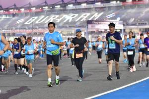 BIB: 8327, 15000, 70142
                            <button type="button" onclick="openModal(10923136)" class="btn btn-primary btn-sm float-right btn-popup" data-toggle="modal" data-target=".modal-high-quality">
                        <i class="fas fa-shopping-cart"></i> Add to Cart
                    </button>
                                            <button type="button" onclick="isThisMe(10923136, true)" class="btn btn-success btn-sm float-right btn-popup btn-isme hidden" data-toggle="tooltip" data-placement="bottom" title="นี่คือรูปของคุณใช่ไหม คลิกที่นี่เพื่อเอาเข้าอัลบั้ม">
                        <i class="fas fa-plus"></i> Add to album
                    </button>
                    <button type="button" onclick="isThisMe(10923136, false)" class="btn btn-warning btn-sm float-right btn-popup btn-isnotme hidden">
                        <i class="fas fa-ban"></i> Remove from album
                    </button>
