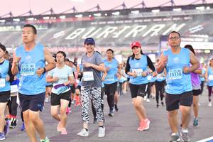 BIB: 10840, 13165, 529, 8219, 15138, 14600
                            <button type="button" onclick="openModal(10933329)" class="btn btn-primary btn-sm float-right btn-popup" data-toggle="modal" data-target=".modal-high-quality">
                        <i class="fas fa-shopping-cart"></i> Add to Cart
                    </button>
                                            <button type="button" onclick="isThisMe(10933329, true)" class="btn btn-success btn-sm float-right btn-popup btn-isme hidden" data-toggle="tooltip" data-placement="bottom" title="นี่คือรูปของคุณใช่ไหม คลิกที่นี่เพื่อเอาเข้าอัลบั้ม">
                        <i class="fas fa-plus"></i> Add to album
                    </button>
                    <button type="button" onclick="isThisMe(10933329, false)" class="btn btn-warning btn-sm float-right btn-popup btn-isnotme hidden">
                        <i class="fas fa-ban"></i> Remove from album
                    </button>