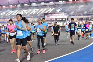 BIB: 1244, 13225, 16650
                            <button type="button" onclick="openModal(10922769)" class="btn btn-primary btn-sm float-right btn-popup" data-toggle="modal" data-target=".modal-high-quality">
                        <i class="fas fa-shopping-cart"></i> Add to Cart
                    </button>
                                            <button type="button" onclick="isThisMe(10922769, true)" class="btn btn-success btn-sm float-right btn-popup btn-isme hidden" data-toggle="tooltip" data-placement="bottom" title="นี่คือรูปของคุณใช่ไหม คลิกที่นี่เพื่อเอาเข้าอัลบั้ม">
                        <i class="fas fa-plus"></i> Add to album
                    </button>
                    <button type="button" onclick="isThisMe(10922769, false)" class="btn btn-warning btn-sm float-right btn-popup btn-isnotme hidden">
                        <i class="fas fa-ban"></i> Remove from album
                    </button>